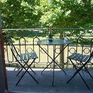 Wat Zijn De Beste In De Buurt Van City Center? Bed & Breakfast Gent